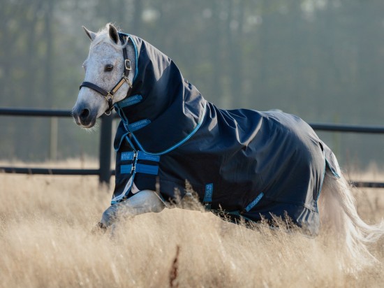 Amigo Bravo 12 Pony Plus 250gr. Medium (inclusief hals)