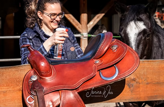 Leovet Leather Quick & Easy