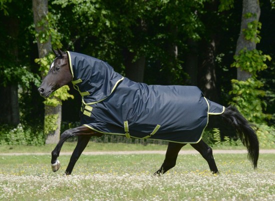 Bucas Oasis Turnout 100gr. inclusief afneembare hals